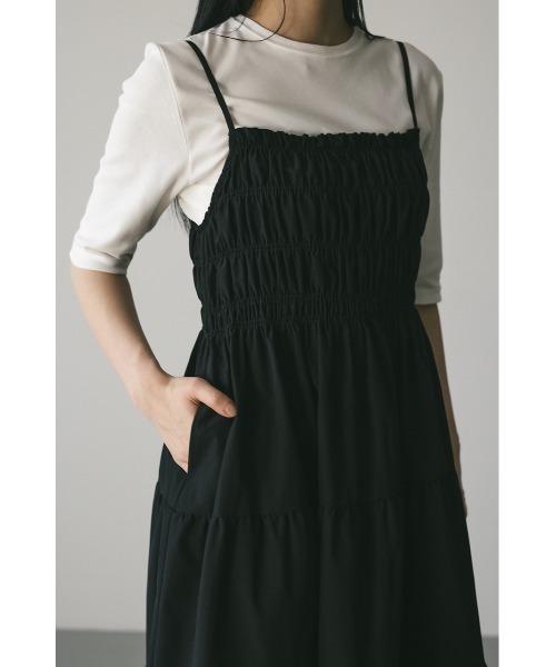STYLEMIXER(スタイルミキサー)の「シャーリングバルーンキャミワンピース(ワンピース・レディース・ブラウン/ブラック/ライトベージュ・SMALL/MEDIUM)」の10枚目の写真
