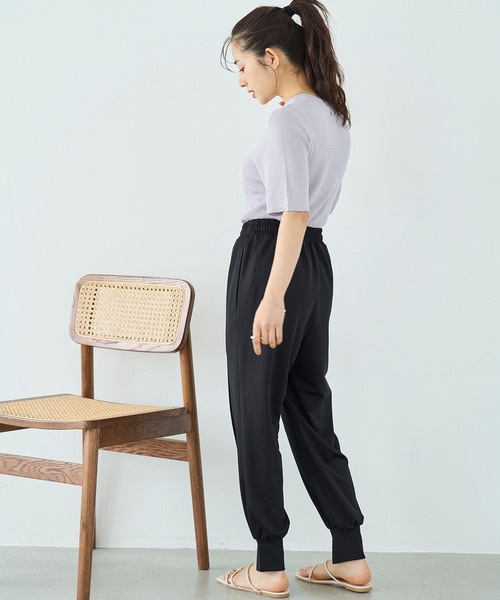 mil(ミル)の「【接触冷感・UVケア】【ラッシュガード】センタータックジョガーパンツ(その他パンツ・レディース・モカ/ブラック/カーキ・S-Short/M-Short/S-Regular)」の6枚目の写真