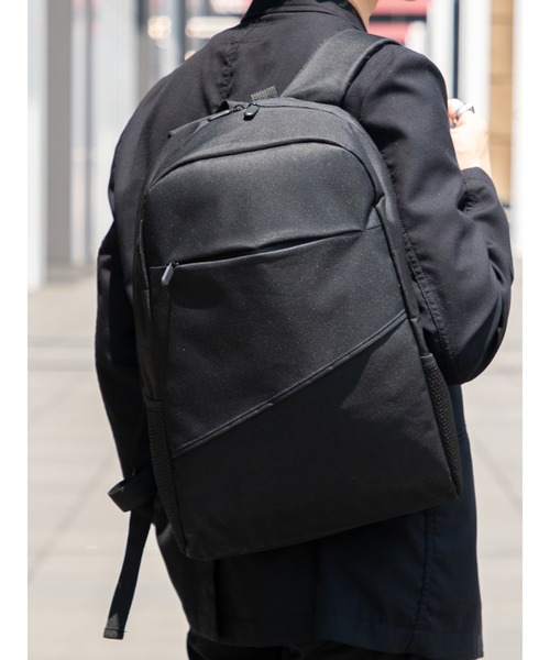 セール】UNKOWN&Co. / WATERPROOF 撥水バックパック 超軽量400g A4 PC