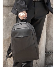 UNKNOWN&Co.（アンノウンアンドコー）の「UNKOWN&Co. / WATERPROOF 撥水バックパック 超軽量400g A4 PC収納 22L（バックパック/リュック）」