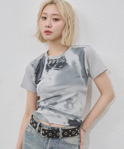 ENVYM（アンビー）の「フォトプリントチビTee 半袖（Tシャツ/カットソー・レディース・ホワイト/グレー/イエロー・FREE）」の15枚目の写真