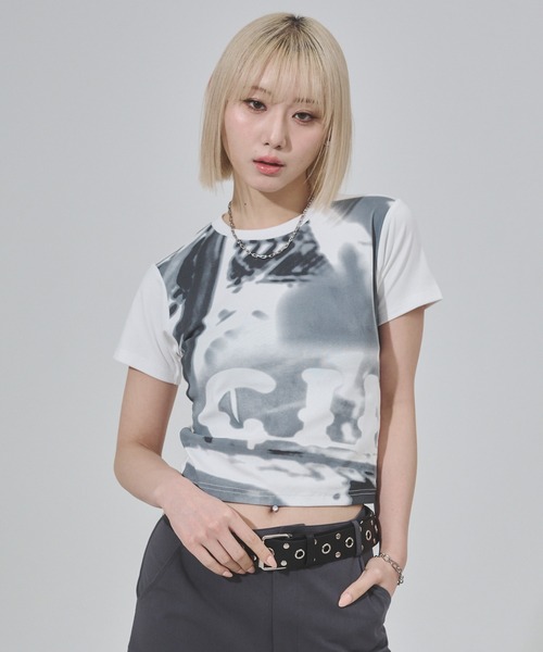 ENVYM（アンビー）の「フォトプリントチビTee 半袖（Tシャツ/カットソー・レディース・ホワイト/グレー/イエロー・FREE）」の18枚目の写真