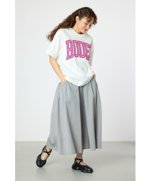 RODEO CROWNS WIDE BOWL(ロデオクラウンズワイドボウル)の「ネオンロゴTシャツ(Tシャツ/カットソー・レディース・ライトイエロー/ブラック/ホワイト/ブルー・FREE)」の13枚目の写真