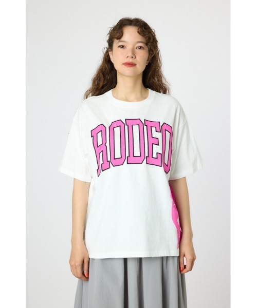 RODEO CROWNS WIDE BOWL(ロデオクラウンズワイドボウル)の「ネオンロゴTシャツ(Tシャツ/カットソー・レディース・ライトイエロー/ブラック/ホワイト/ブルー・FREE)」の11枚目の写真