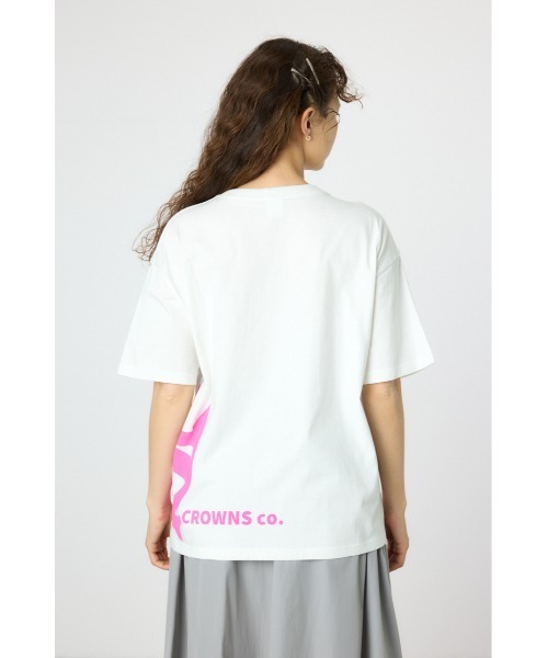 RODEO CROWNS WIDE BOWL(ロデオクラウンズワイドボウル)の「ネオンロゴTシャツ(Tシャツ/カットソー・レディース・ライトイエロー/ブラック/ホワイト/ブルー・FREE)」の9枚目の写真