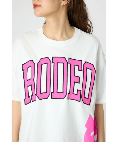 RODEO CROWNS WIDE BOWL(ロデオクラウンズワイドボウル)の「ネオンロゴTシャツ(Tシャツ/カットソー・レディース・ライトイエロー/ブラック/ホワイト/ブルー・FREE)」の8枚目の写真