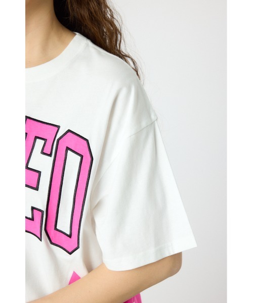 RODEO CROWNS WIDE BOWL(ロデオクラウンズワイドボウル)の「ネオンロゴTシャツ(Tシャツ/カットソー・レディース・ライトイエロー/ブラック/ホワイト/ブルー・FREE)」の7枚目の写真