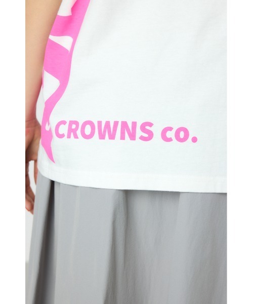 RODEO CROWNS WIDE BOWL(ロデオクラウンズワイドボウル)の「ネオンロゴTシャツ(Tシャツ/カットソー・レディース・ライトイエロー/ブラック/ホワイト/ブルー・FREE)」の6枚目の写真