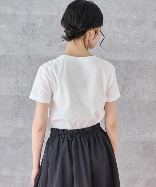 ANAP(アナップ)の「メタリック 箔プリント ロゴ ウェーブ Tシャツ(Tシャツ/カットソー・レディース・ブラック/ホワイト・FREE)」の12枚目の写真