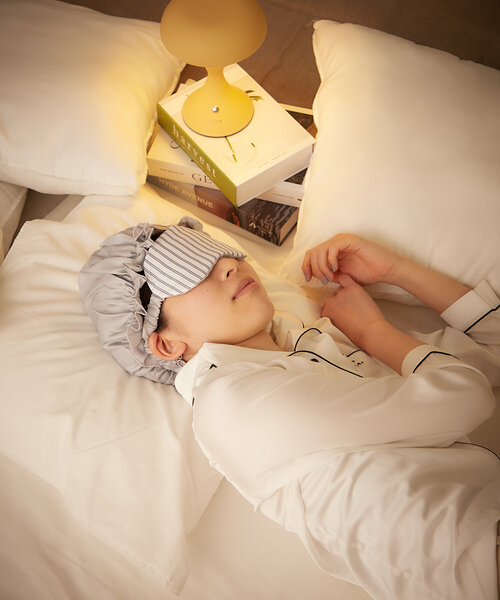 BIRTHDAY BAR（バースデイバー）の「【SILKUU シルクゥ】Silk Night Cap  ナイトキャップ（ルームウェア/パジャマ・レディース・ピンク/グレー・0）」の3枚目の写真