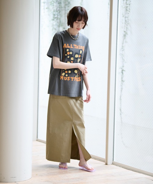 MICA&DEAL（マイカ＆ディール）の「【MICA&DEAL/マイカアンドディール】ミリタリースカート / スリット / タイトロングスカート（スカート・レディース・ベージュ/カーキ・36/38）」の21枚目の写真