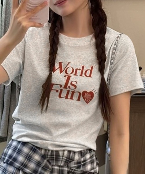 LOWO(ロワ)の「綿混フロントプリントTシャツ カットソー(Tシャツ/カットソー・レディース・ライトグレー/ホワイト・FREE)」の2枚目の写真