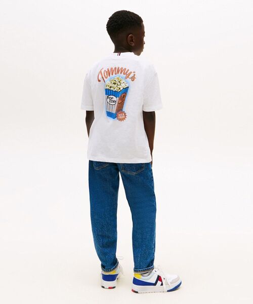 TOMMY HILFIGER（トミーヒルフィガー）の「BOYS フォトプリントスラブショートスリーブTシャツ（Tシャツ/カットソー・キッズ・ライトブルー/ホワイト・150cm/140cm/160cm/130cm）」の10枚目の写真