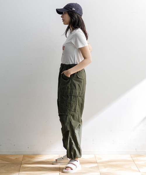 Lee（リー）の「【MEN , WOMEN】Lee Fleeasy イージーカーゴパンツ（カーゴパンツ・メンズ・オリーブ/ブラック・FREE）」の17枚目の写真