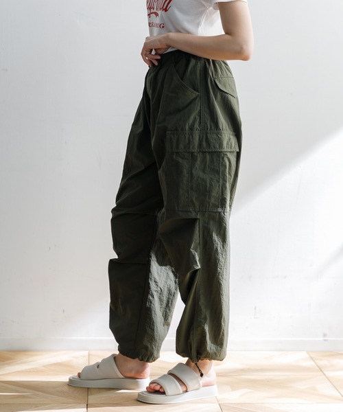 Lee（リー）の「【MEN , WOMEN】Lee Fleeasy イージーカーゴパンツ（カーゴパンツ・メンズ・オリーブ/ブラック・FREE）」の21枚目の写真