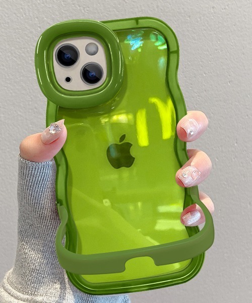 Fun & Daily（ファンアンドデイリー）の「Wave Clear iPhone Case 14 / 15 / 16 / 17 / Plus Pro ProMax / アイフォンケース　プラス　プロ　プロマックス（スマホケース/カバー・レディース・ピンク/パープル/クリア/ブラック/グリーン・iPhone 15 Plus/iPhone 15 Pro/iPhone 15 Pro Max/iPhone 16/iPhone 16 Plus/iPhone 16 Pro/iPhone 16 Pro Max/iPhone 15/iPhone 14/iPhone 14 Plus/iPhone 14 Pro Max/iPhone 14 Pro/iPhone 17 Pro/iPhone 17/iPhone 17 Pro Max）」の2枚目の写真