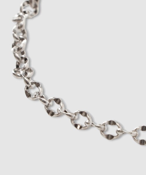 PHILIPPE AUDIBERT(フィリップ オーディベール)の「【PHILIPPE AUDIBERT(フィリップオーディベール)】 LYNN BRACELET SILVER(ブレスレット・レディース・シルバー・FREE)」の2枚目の写真