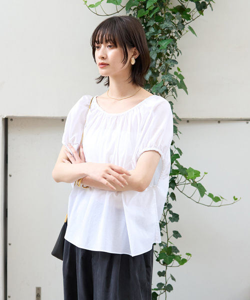 Rouge vif Anna（ルージュヴィフアンナ）の「コットンギャザーパフブラウス（シャツ/ブラウス・レディース・オフホワイト/ブラウン・フリー）」の4枚目の写真