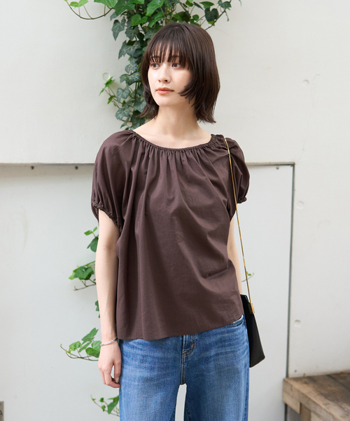 Rouge vif Anna（ルージュヴィフアンナ）の「コットンギャザーパフブラウス（シャツ/ブラウス・レディース・オフホワイト/ブラウン・フリー）」の10枚目の写真