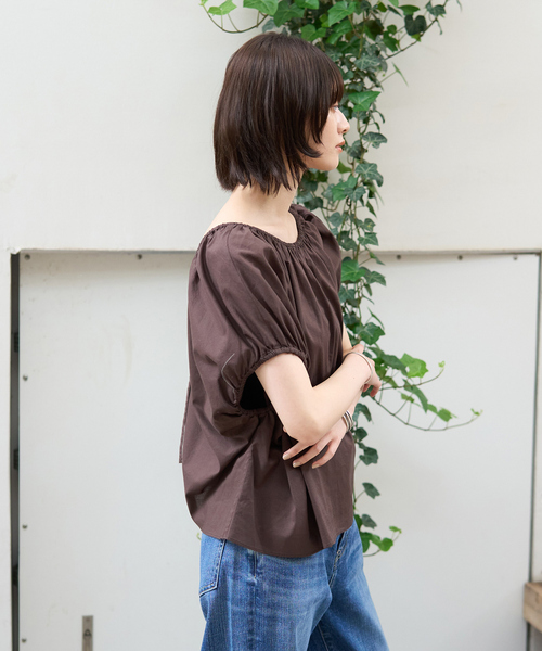 Rouge vif Anna（ルージュヴィフアンナ）の「コットンギャザーパフブラウス（シャツ/ブラウス・レディース・オフホワイト/ブラウン・フリー）」の11枚目の写真