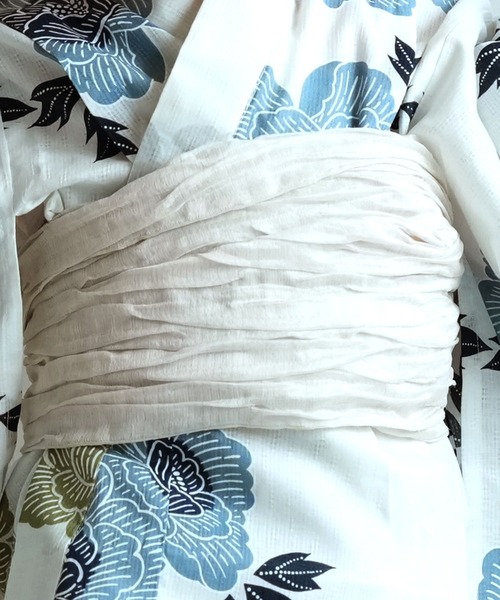 utatane（ウタタネ）の「キッズ浴衣3点セット utatane 水色と青磁色の牡丹（浴衣・キッズ・ホワイト・110cm/100cm/120cm/130cm）」の8枚目の写真