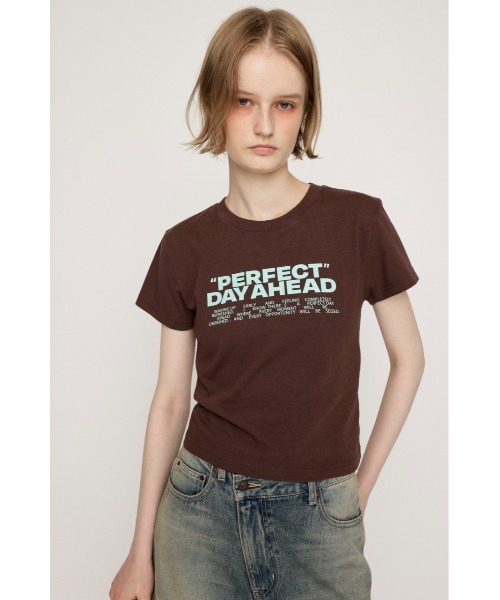 SLY(スライ)の「LOGO PRINT C/N TOPS ロゴ プリント クルーネック トップス 半袖 夏服(Tシャツ/カットソー・レディース・ホワイト/ブラウン/ピンク/ブラック/杢グレー・FREE)」の19枚目の写真