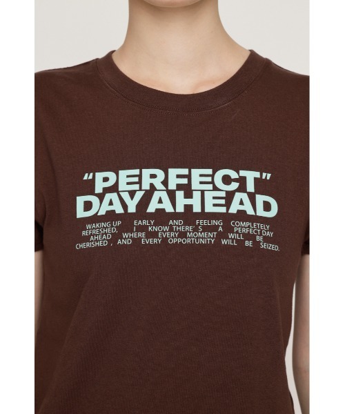 SLY(スライ)の「LOGO PRINT C/N TOPS ロゴ プリント クルーネック トップス 半袖 夏服(Tシャツ/カットソー・レディース・ホワイト/ブラウン/ピンク/ブラック/杢グレー・FREE)」の21枚目の写真