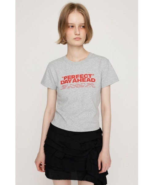 SLY(スライ)の「LOGO PRINT C/N TOPS ロゴ プリント クルーネック トップス 半袖 夏服(Tシャツ/カットソー・レディース・ホワイト/ブラウン/ピンク/ブラック/杢グレー・FREE)」の14枚目の写真