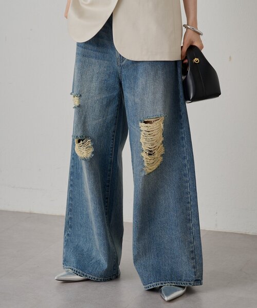 LOUNGEDRESS（ラウンジドレス）の「ワイドデニムパンツ（デニムパンツ・レディース・オフホワイト/ブルー・SMALL/MEDIUM）」の18枚目の写真