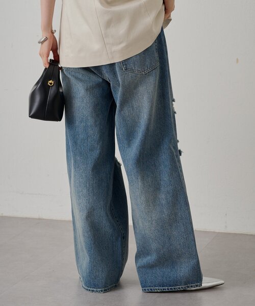 LOUNGEDRESS（ラウンジドレス）の「ワイドデニムパンツ（デニムパンツ・レディース・オフホワイト/ブルー・SMALL/MEDIUM）」の21枚目の写真