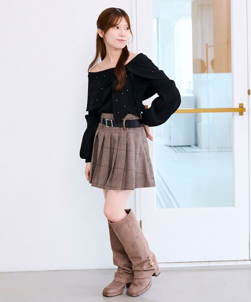 MAJESTIC LEGON（マジェスティックレゴン）の「マルチwayチェーンカバーロングブーツ（ブーツ・レディース・グレイッシュベージュ/ブラック・SMALL/MEDIUM/LARGE/X-LARGE）」の8枚目の写真