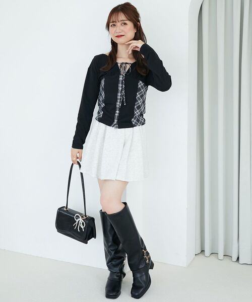 MAJESTIC LEGON（マジェスティックレゴン）の「マルチwayチェーンカバーロングブーツ（ブーツ・レディース・グレイッシュベージュ/ブラック・SMALL/MEDIUM/LARGE/X-LARGE）」の17枚目の写真