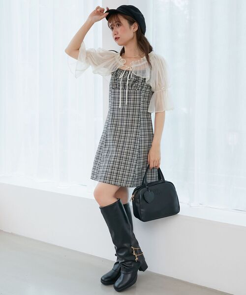 MAJESTIC LEGON（マジェスティックレゴン）の「マルチwayチェーンカバーロングブーツ（ブーツ・レディース・グレイッシュベージュ/ブラック・SMALL/MEDIUM/LARGE/X-LARGE）」の19枚目の写真