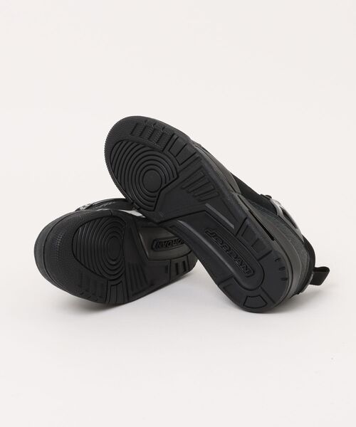 ば*様 Nike Jordan ブラック スパイクシューズ ジョーダン スパイク JORDAN/ シューズ/スニーカー JORDAN 1 RETRO