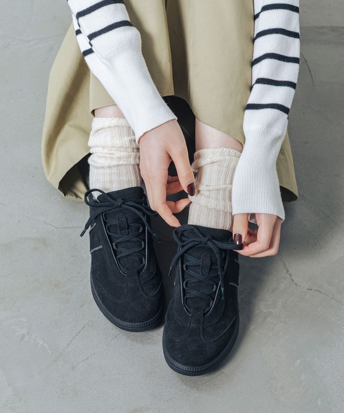 EVOL（イーボル）の「【S-LLサイズ展開・ふかふか】スエードレースアップスニーカー IZ5792（スニーカー・レディース・ブラウン/ブラック・S/M/L/LL）」の4枚目の写真