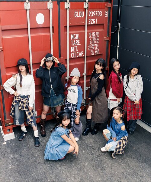 algy(アルジー)の「フロントジップミディジャンスカ(ジャンパースカート・キッズ・ブラウン/サックスブルー・XX-SMALL/X-SMALL/SMALL/MEDIUM)」の5枚目の写真