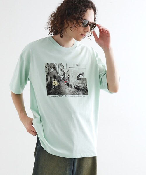 tk.TAKEO KIKUCHI(ティーケータケオキクチ)の「フォト刺繍Tシャツ(Tシャツ/カットソー・メンズ・ホワイト/ライトグレー/グリーン系/パープル・02/03/04)」の3枚目の写真
