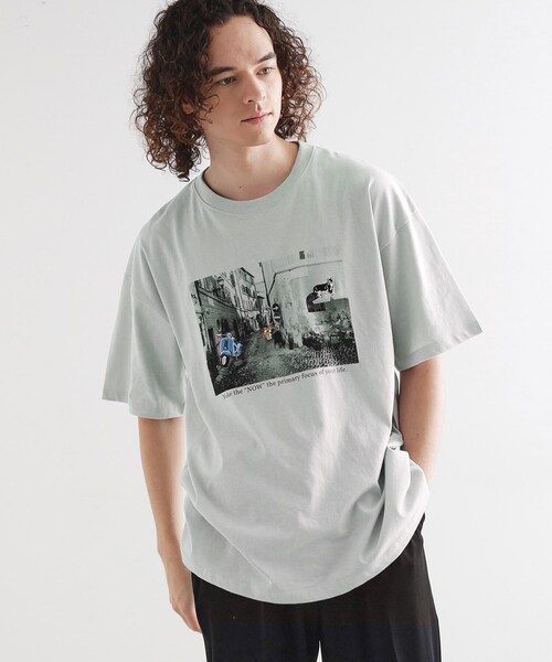 tk.TAKEO KIKUCHI(ティーケータケオキクチ)の「フォト刺繍Tシャツ(Tシャツ/カットソー・メンズ・ホワイト/ライトグレー/グリーン系/パープル・02/03/04)」の2枚目の写真