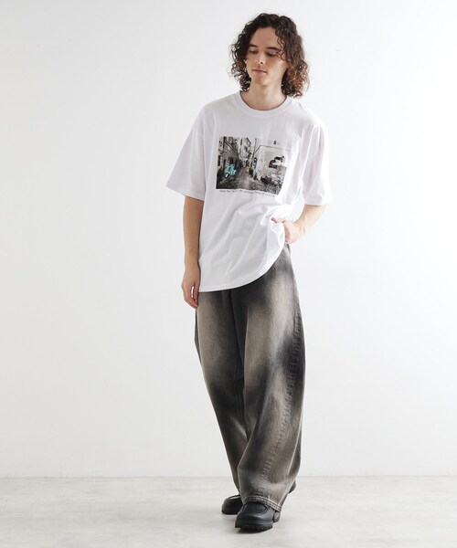 tk.TAKEO KIKUCHI(ティーケータケオキクチ)の「フォト刺繍Tシャツ(Tシャツ/カットソー・メンズ・ホワイト/ライトグレー/グリーン系/パープル・02/03/04)」の7枚目の写真