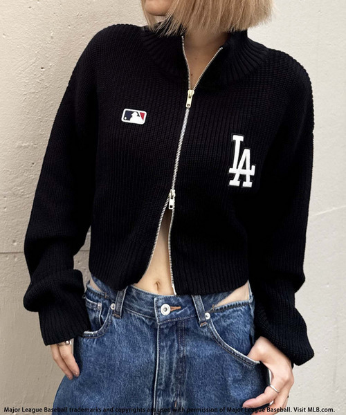 BACK TO THE FIELD（バック トゥー ザ フィールド）の「【MLB】ロゴZIPニット（ニット/セーター・レディース・ベージュ/ブラック/グレー・FREE）」の6枚目の写真