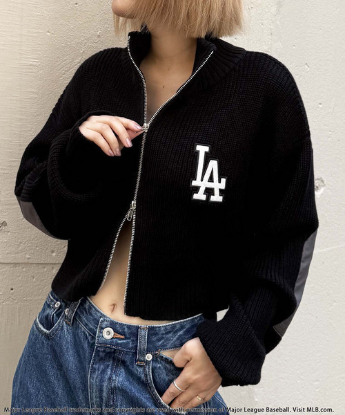 BACK TO THE FIELD（バック トゥー ザ フィールド）の「【MLB】ロゴZIPニット（ニット/セーター・レディース・ベージュ/ブラック/グレー・FREE）」の8枚目の写真