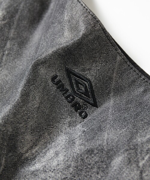 UMBRO(アンブロ)の「UMBRO/アンブロ SP LEATHERETTE Print Round Shoulder Bag/別注 レザレット ラウンドショルダーバッグ(ショルダーバッグ・メンズ・ブラック/ブルー・ONE SIZE)」の10枚目の写真