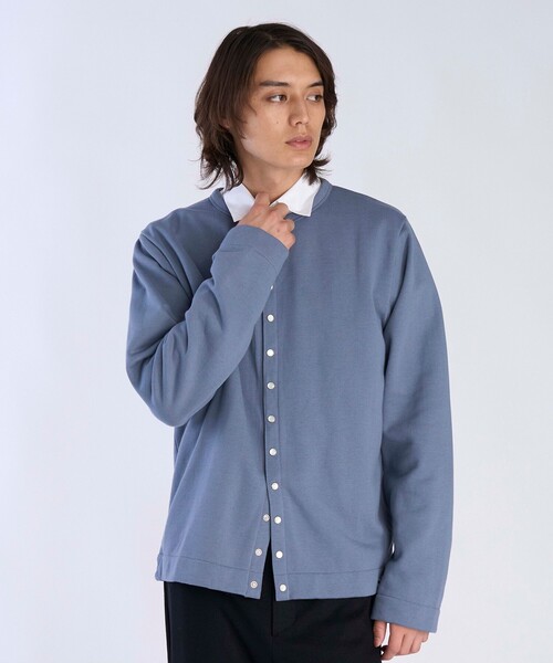 agnes b.（アニエスベー）の「メンズ オーガニックコットン メルトン 長袖 カーディガンプレッション "Nacre"  [Made in France]（カーディガン/ボレロ・メンズ・グレー系その他・1/2）」の8枚目の写真