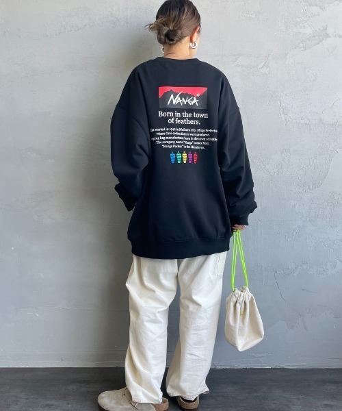 NANGA（ナンガ）の「[NANGA/ナンガ] 別注 ヒストリーロゴ バックプリントスウェット（スウェット・レディース・ブラック/グレー・S/M/L）」の12枚目の写真