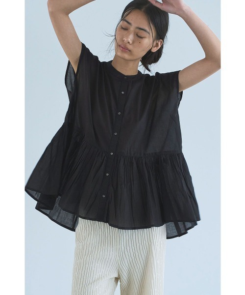 marjour（マージュール）の「COTTON BOIL BLOUSE（シャツ/ブラウス・レディース・ブラック・M）」の4枚目の写真