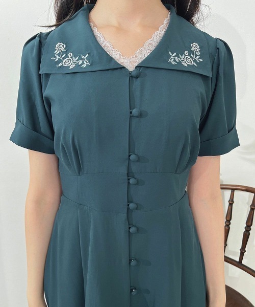 フィント　アンアナザーアンジェラス　ローズ刺繍オーガンジー衿ワンピース ローズ刺繍衿ワンピース（ワンピース）｜an another angelus