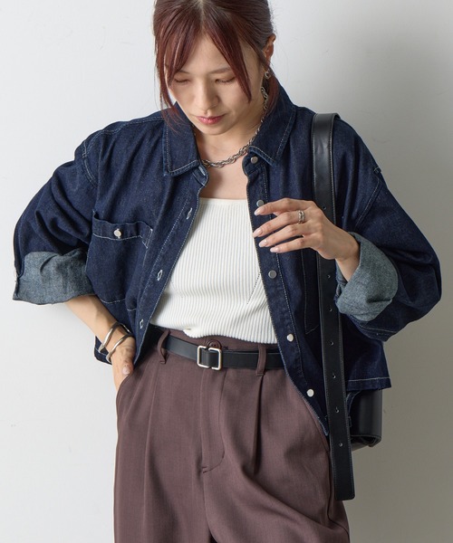 COLONY 2139（コロニートゥーワンスリーナイン）の「8ozデニムクロップドシャツ（シャツ/ブラウス・レディース・ネイビー/ダークブルー・FREE）」の18枚目の写真