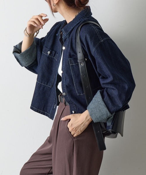 COLONY 2139（コロニートゥーワンスリーナイン）の「8ozデニムクロップドシャツ（シャツ/ブラウス・レディース・ネイビー/ダークブルー・FREE）」の21枚目の写真