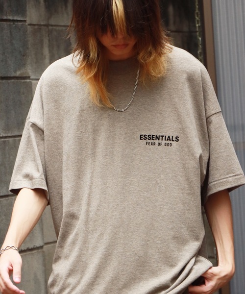 FOG ESSENTIALS(エフオージーエッセンシャルズ)の「FOG ESSENTIALS/エッセンシャルズ CLASSIC FIT SS TEE Tシャツ(Tシャツ/カットソー・メンズ・ブラック/グレー・S/M/L/XL)」の17枚目の写真