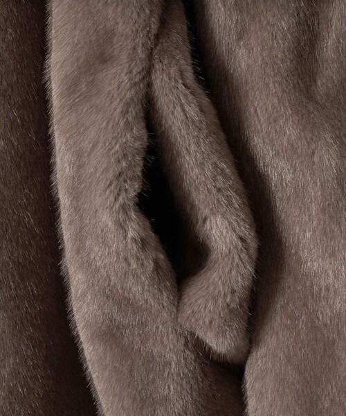 EMMEL REFINES（エメルリファインズ）の「＜EMMEL REFINES＞EM フェイクファー ミディアム コート（ステンカラーコート・レディース・ダークブラウン/モカ・M/S）」の15枚目の写真